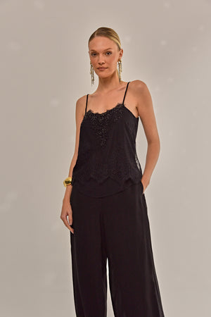 BLUSA CHILLI RENDA E BORDADO