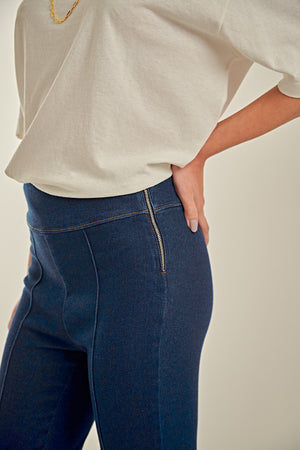 CALÇA BAUNILHA