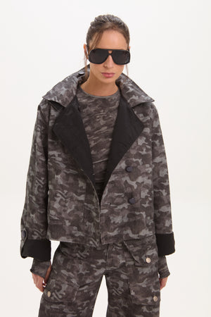 CASACO RAISSA GREY CAMOUFLAGE