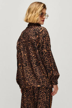 JAQUETA MICA ESTAMPADA JACQUARD CITY