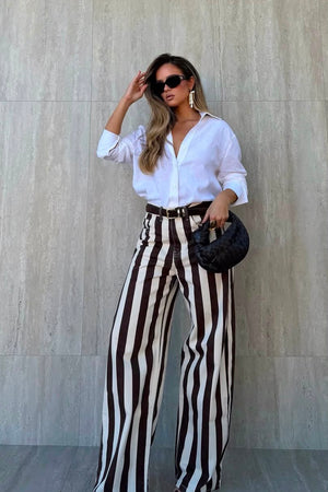 CALÇA LISTRADA EMILY MARROM